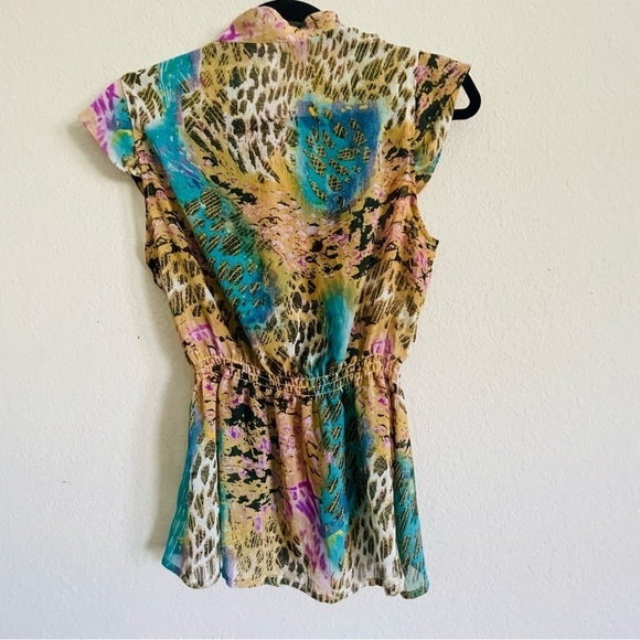 Myth nyc womans animal print blouse ruffled chest sophisticated chiffon sheer - Picture 2 of 10